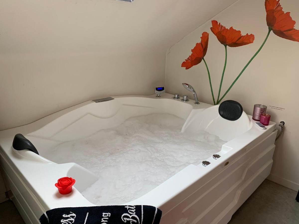 Wellness Loft With Sauna, Jacuzzi, Roof Terrace & Amazing View Antuérpia Exterior foto
