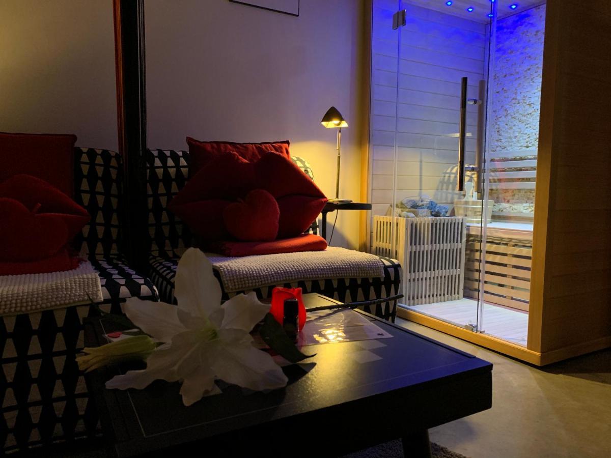 Wellness Loft With Sauna, Jacuzzi, Roof Terrace & Amazing View Antuérpia Exterior foto